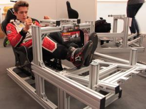 Sacha Fenestraz tries the JCL solution named after him, the F1 Sacha