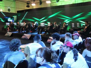 Plus de joueurs que de public dans le pavillon eSport.