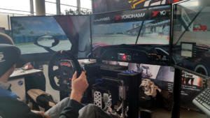 Les Français de JCL Simracing avaient apporté leur châssis V4, qui a remporté un très gros succès