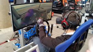 Lors de la compétition du GT500, Jeremy Bouteloup s'alignait en VR et sur un cockpit maison