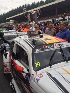 Cédric et son équipe gagnent les 25h VW Fun Cup